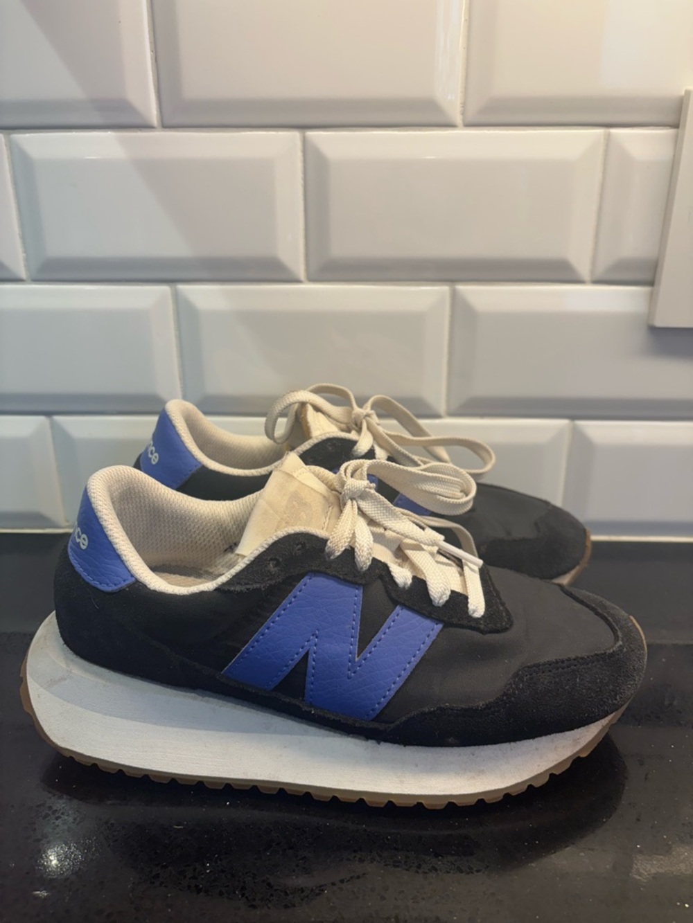 New Balance 237 Blue Retro Runner Sneakers size 5 women’s